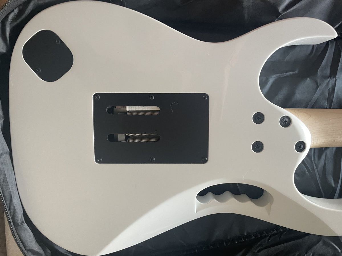 Ibanez JEM Junior Steve Vai White JEMJR Near Mint + Gig Bag & Whammy Bar