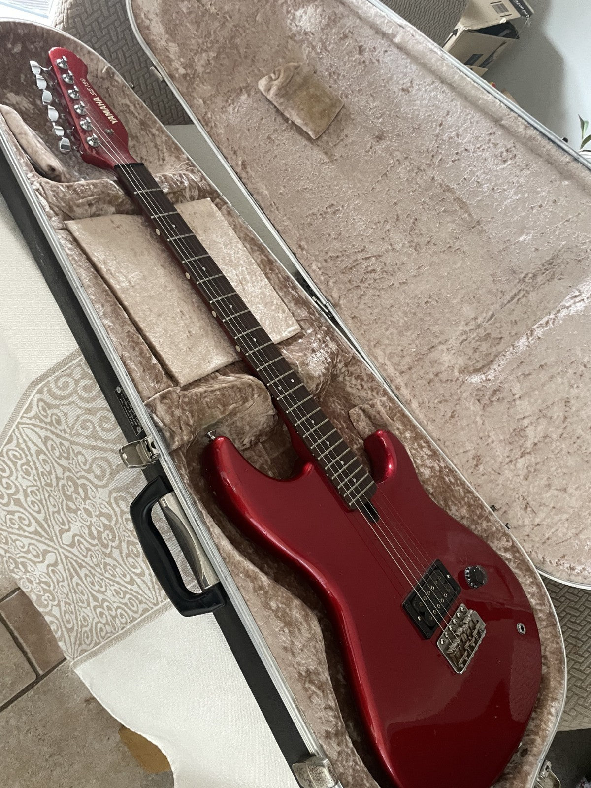 Yamaha SE150 Electric Guitar - Candy Apple Red - 80s/90s Rare Vintage