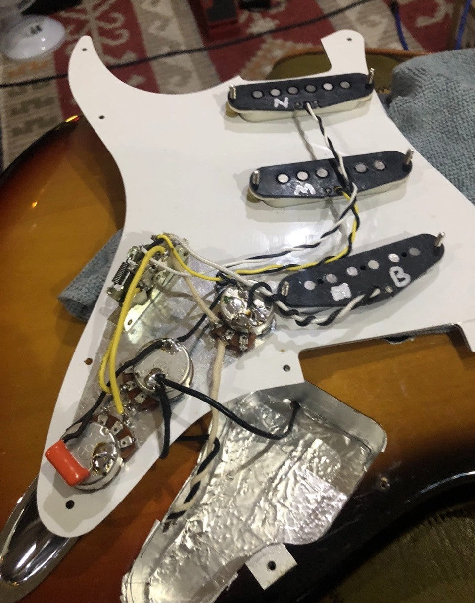 Fender Stratocaster MIJ Sunburst Japan FujiGen Upgraded Wilkinson Gotoh