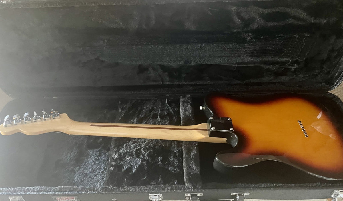 Fender Standard Telecaster MIM (2002-2003) - Sunburst w/ Maple Fretboard