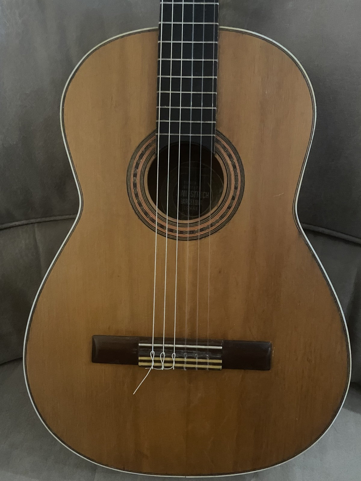 Vintage 1960s Juan Estruch Gran Concierto Studio Classical Guitar w/ Bag