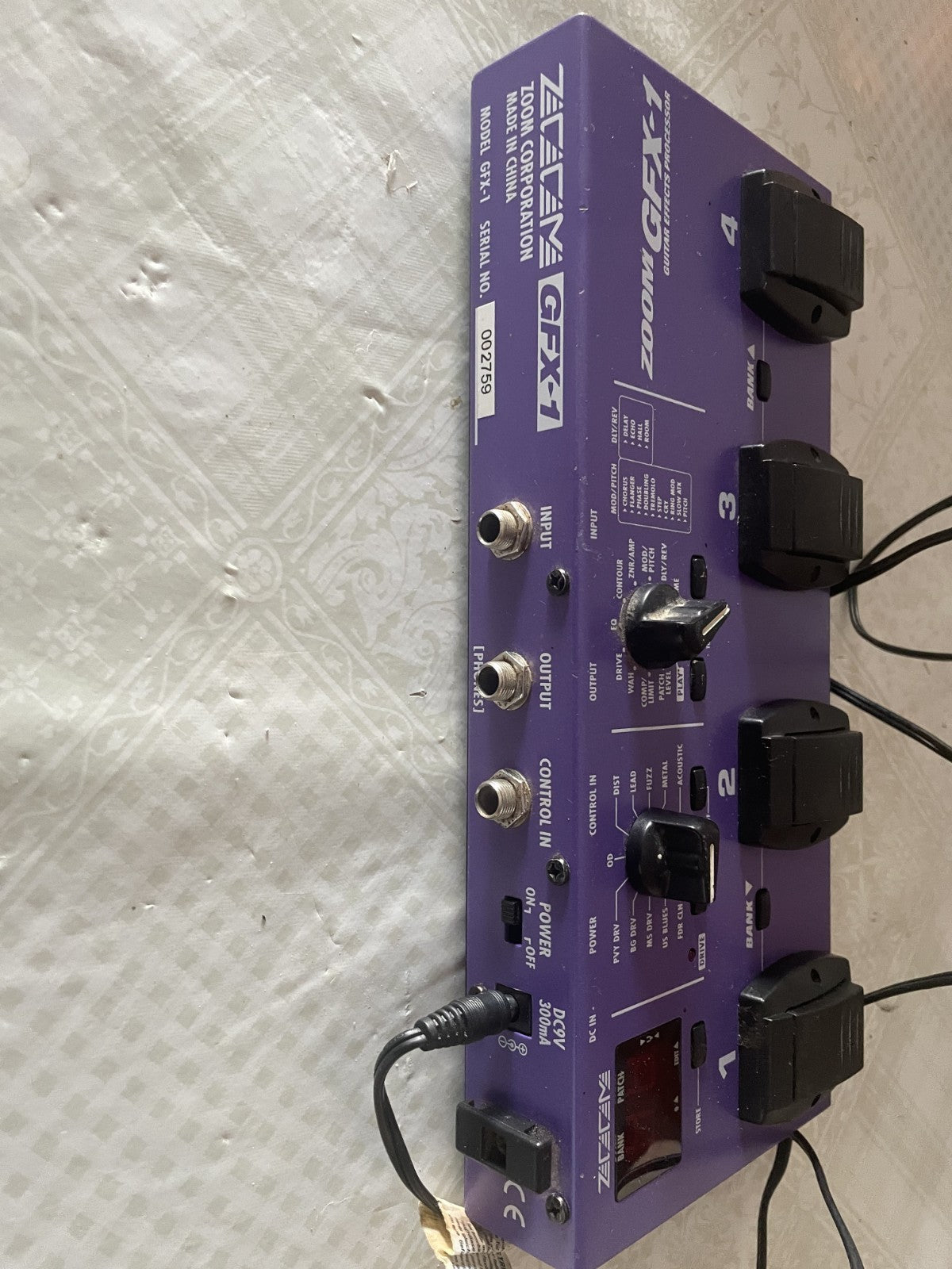 Zoom GFX-1 Guitar Multi-Effects Pedal Board - Working - With Power Supply