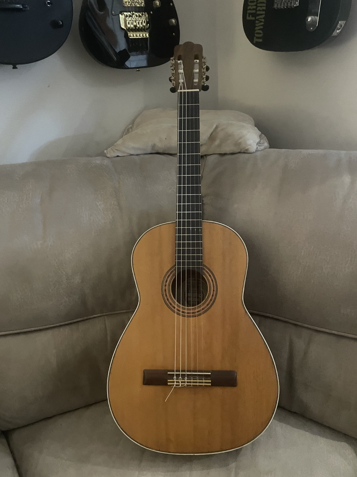 Vintage 1960s Juan Estruch Gran Concierto Studio Classical Guitar w/ Bag