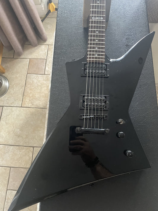 ESP LTD EX-351 Black 2002 Korean Pre-Lawsuit Explorer Metallica Style
