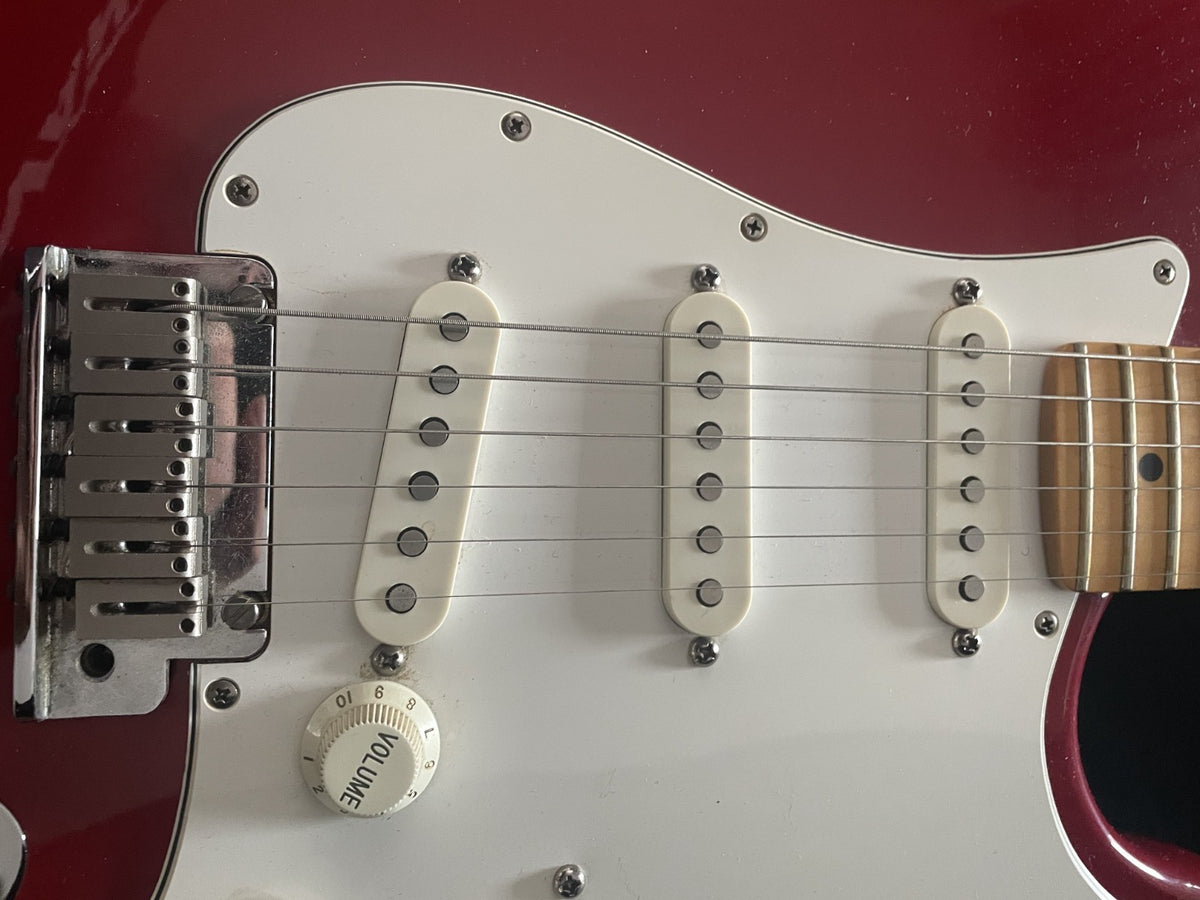 Fender USA Standard Stratocaster 1995 Lipstick Red RARE Near Mint w/ Hard Case