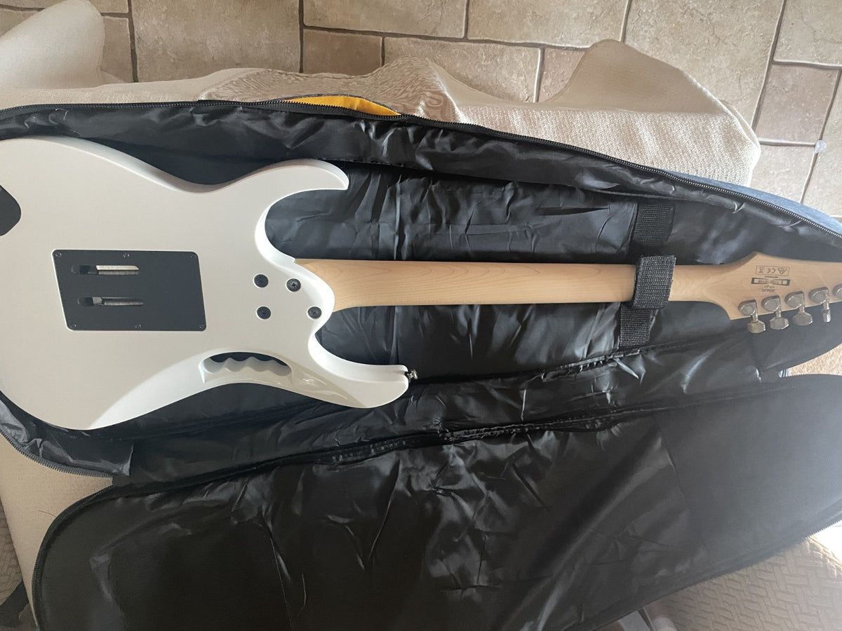 Ibanez JEM Junior Steve Vai White JEMJR Near Mint + Gig Bag & Whammy Bar